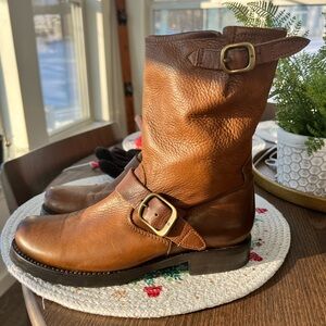 Frye Veronica Brown Leather short Boots